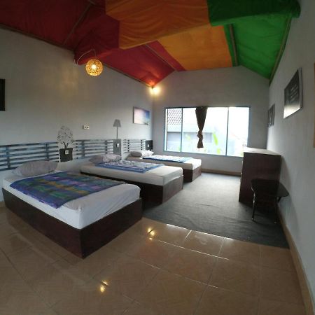 Local Hostel Amed Extérieur photo